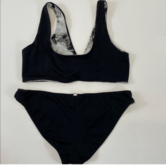 Victoria’s Secret Pink Reversible Marble Print Bikini Set Black Gray  Sz L - Picture 3 of 8